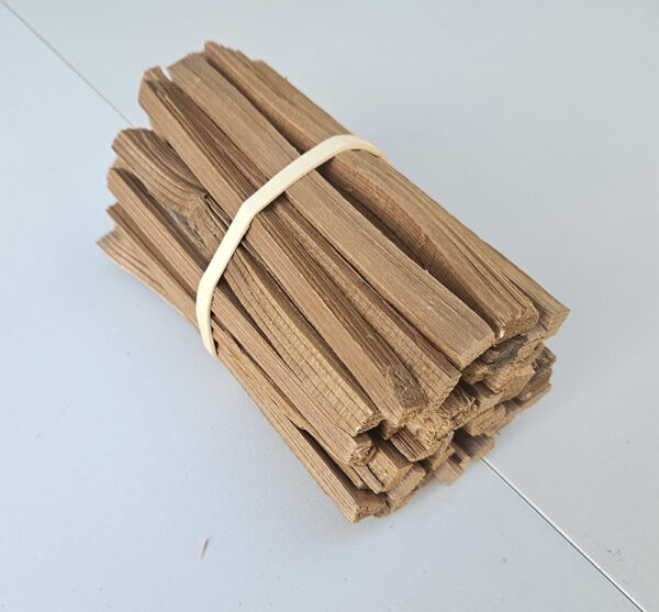 Fine Split Cedar Kindling (3"x3"x5-6")